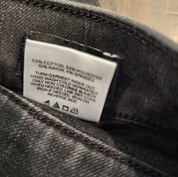 Express Mid rise 4 way hyper stretch dark gray skinny jeans - Picture 3 of 8